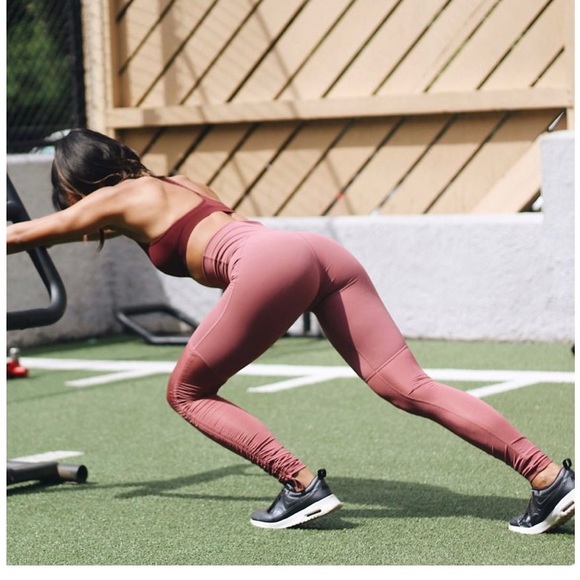 Fabletics Dark Rouge Foldover leggings - Picture 7 of 15